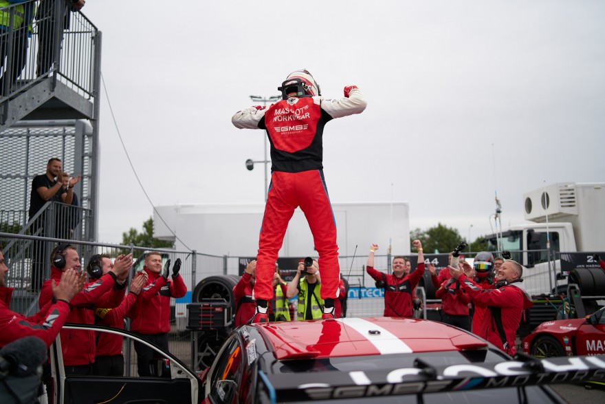 “En kæmpe forløsning” - Kasper H. Jensen sætter ord på årets mesterskab
(Foto: TCR Denmark)